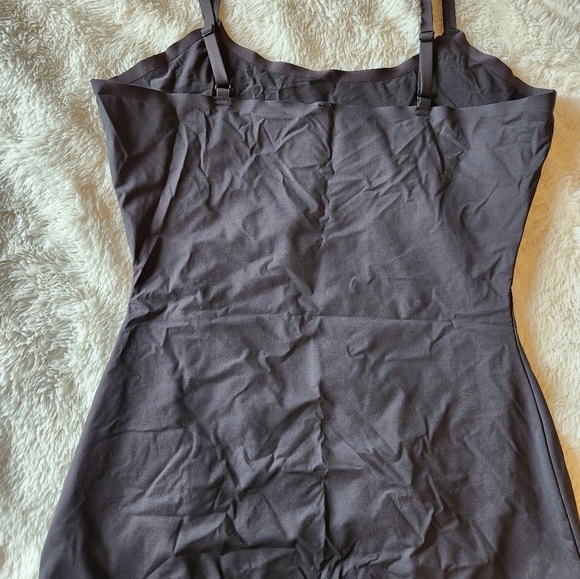 Spanx tank top - Picture 3 of 5